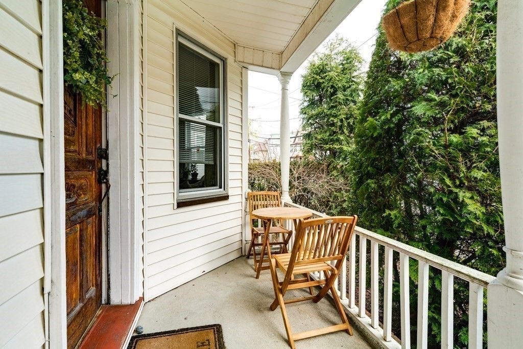 36 Hewlett St, Roslindale