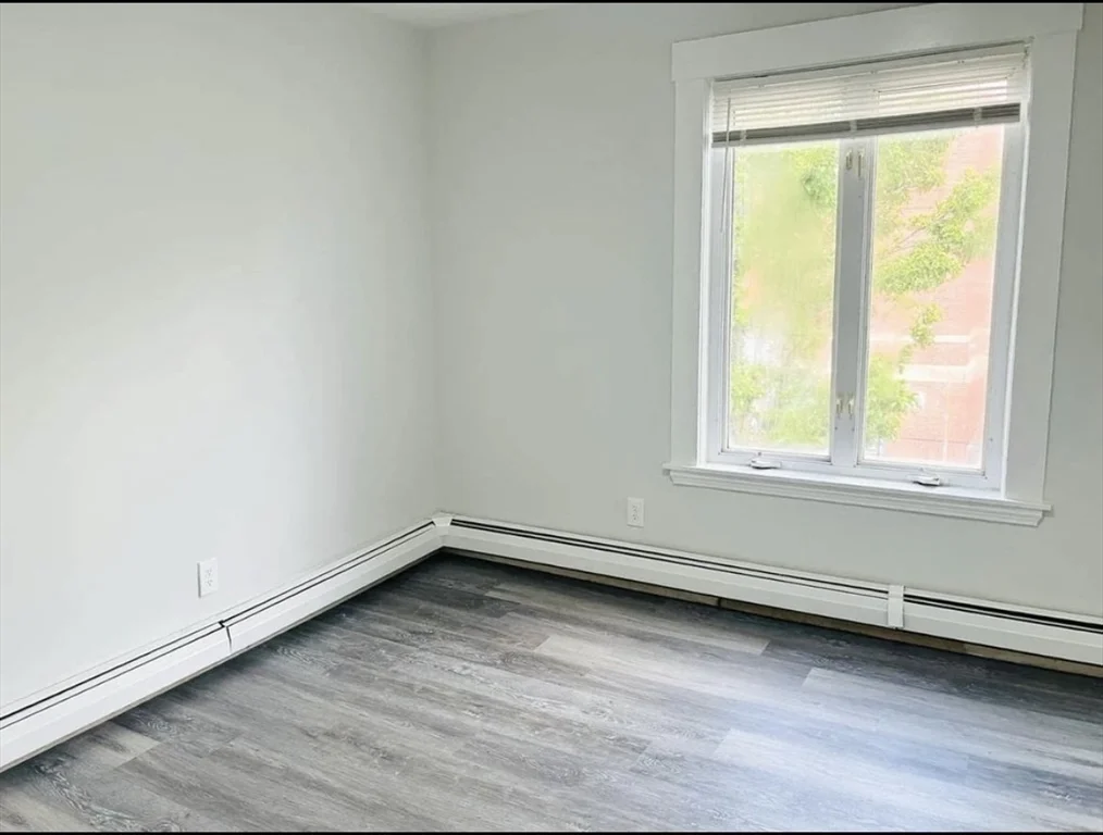 15 Ellsworth St, East Somerville