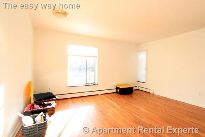 524 Putnam Ave, Cambridgeport