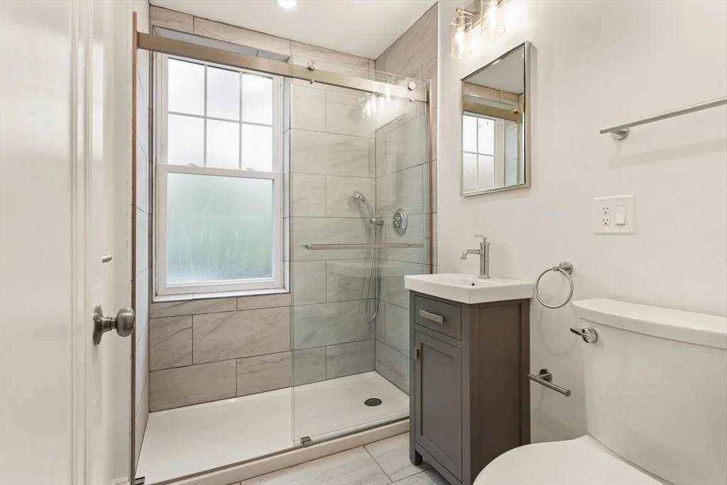 441 Washington St, Brookline Village