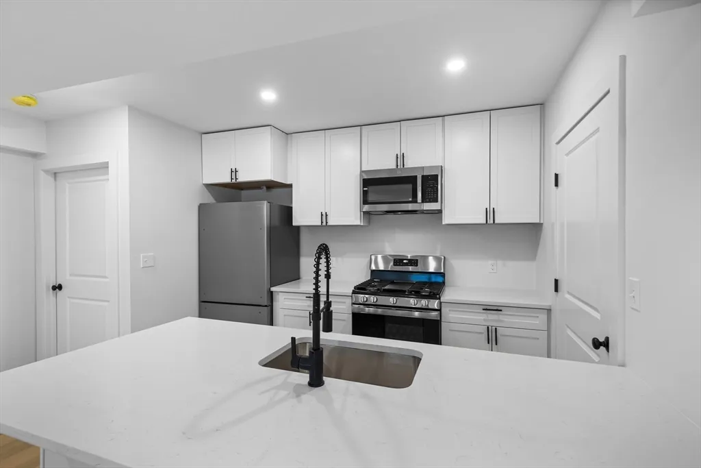 20 Orne St, North Attleboro