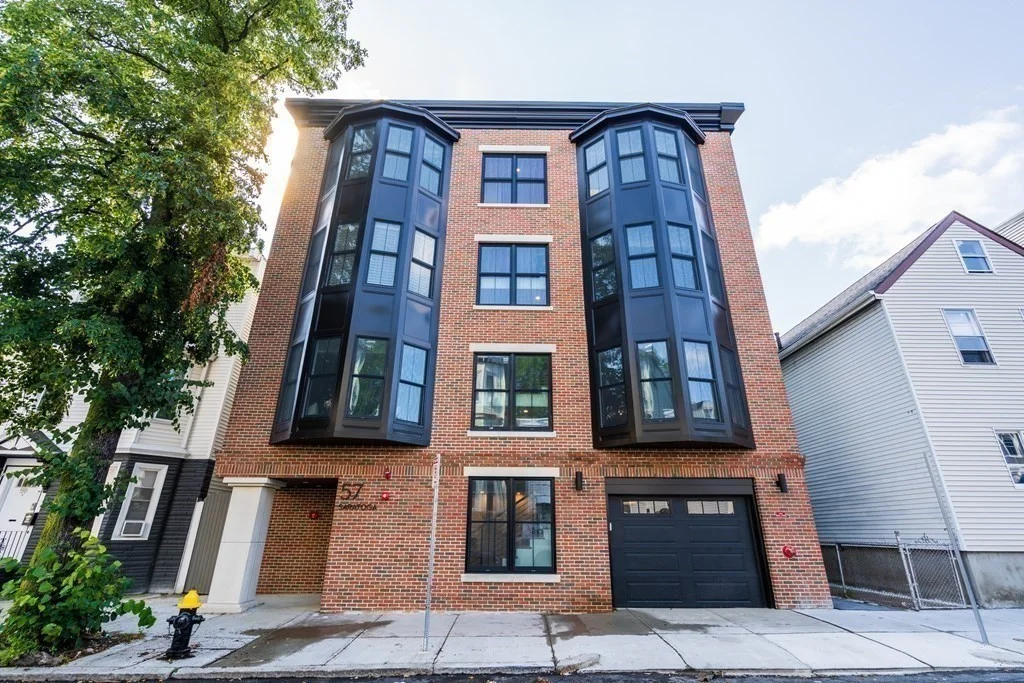 57 Saratoga St, East Boston