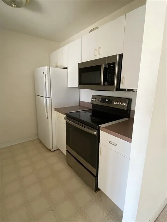 269 Cambridge Rd, Woburn