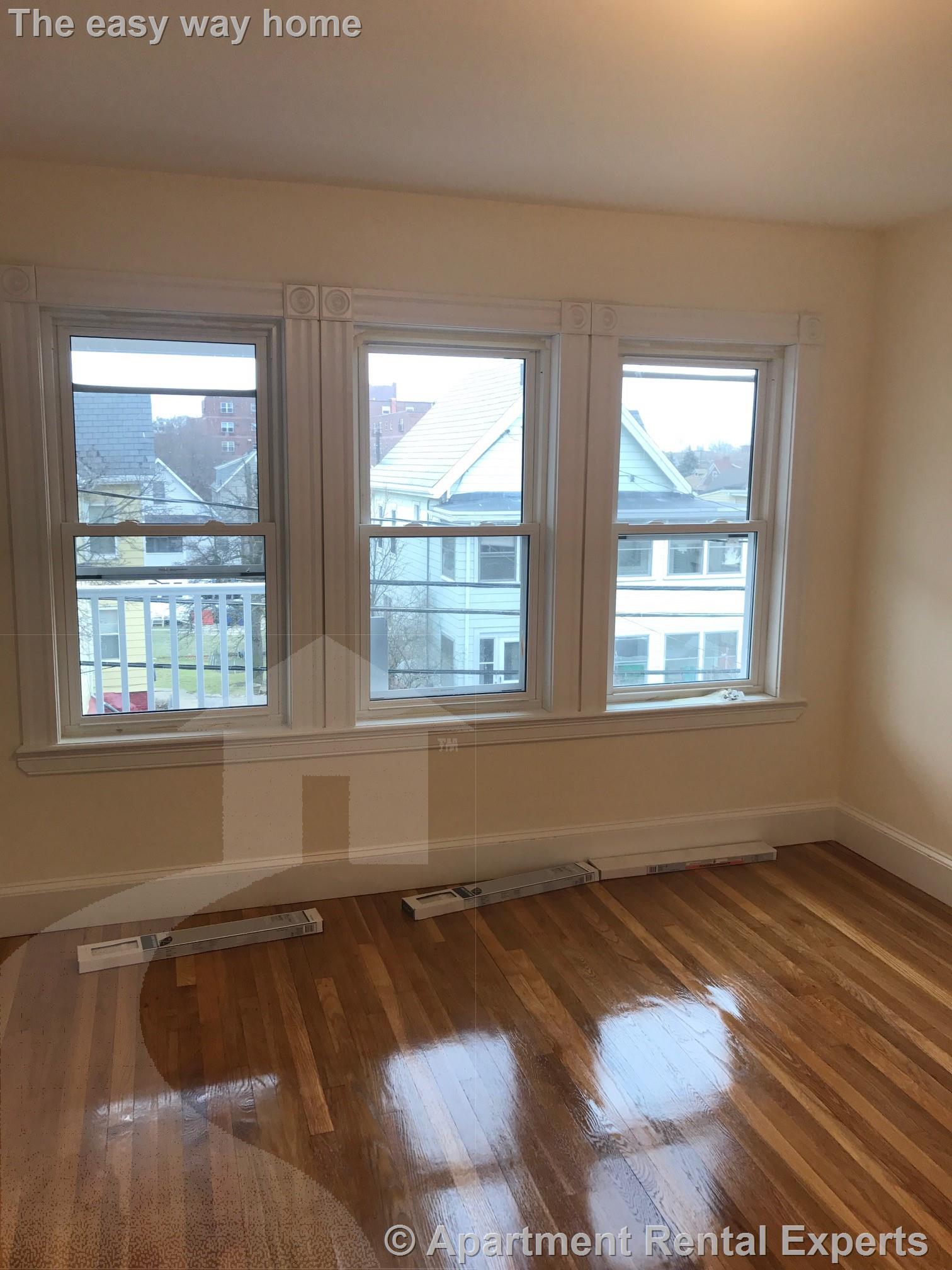 56 Derby St, Winter Hill