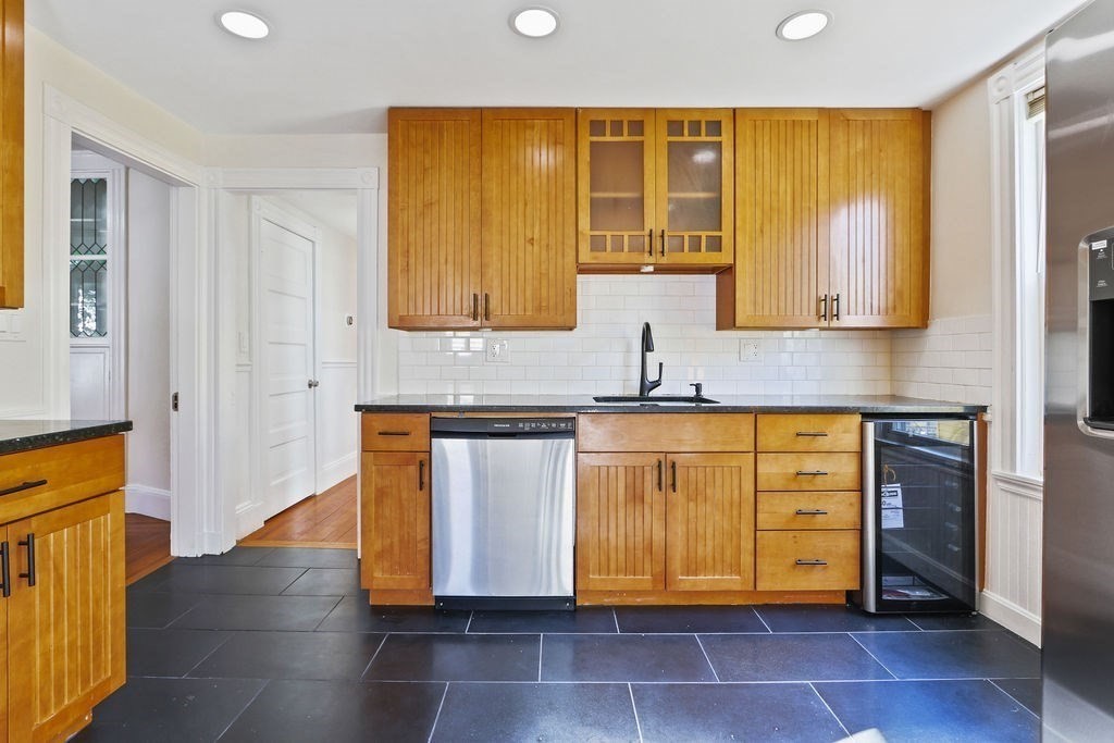 30 Tuttle St, Dorchester