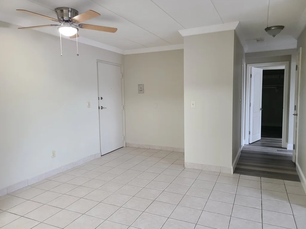 566 Washington St, Weymouth