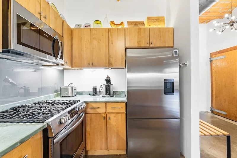 717 Atlantic Ave, Leather District