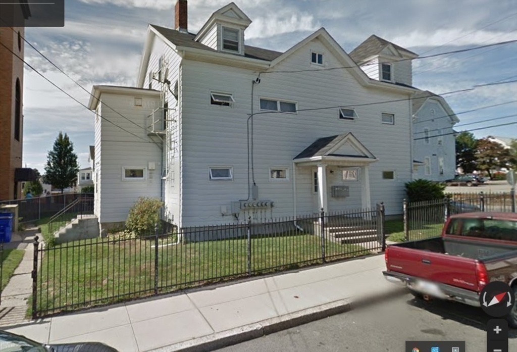 889 Pine, Fall River
