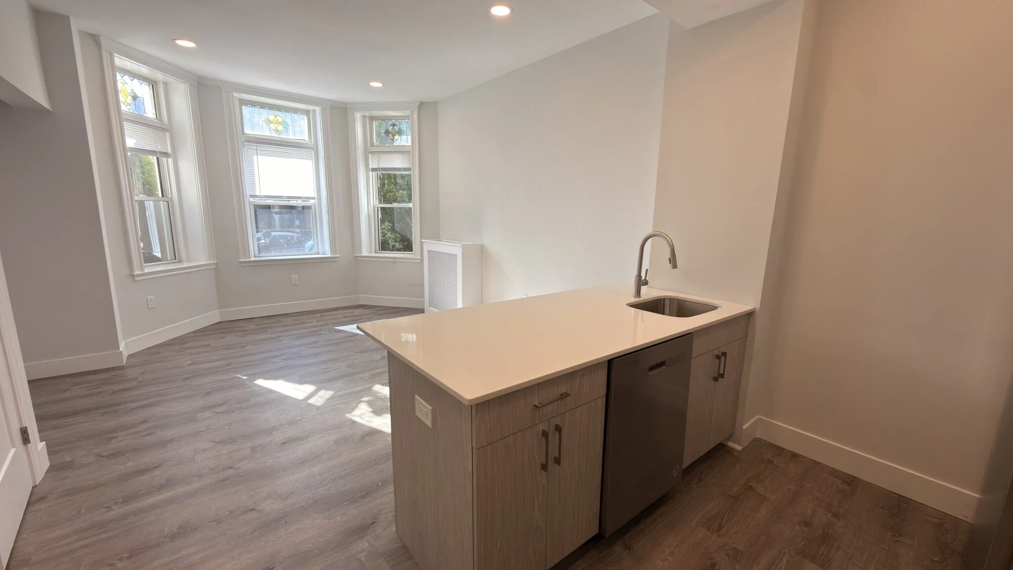 51 Queensberry St, Fenway