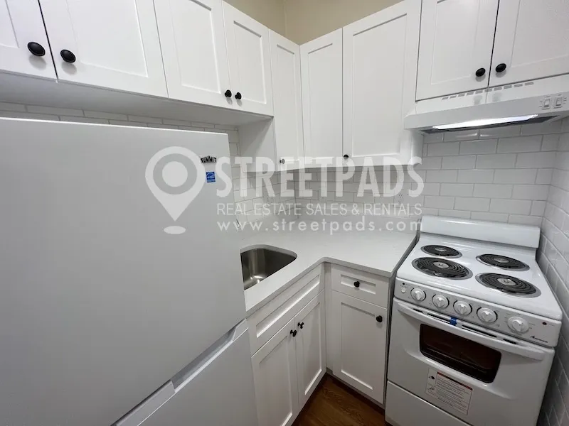 46 South Huntington Ave, Mission Hill