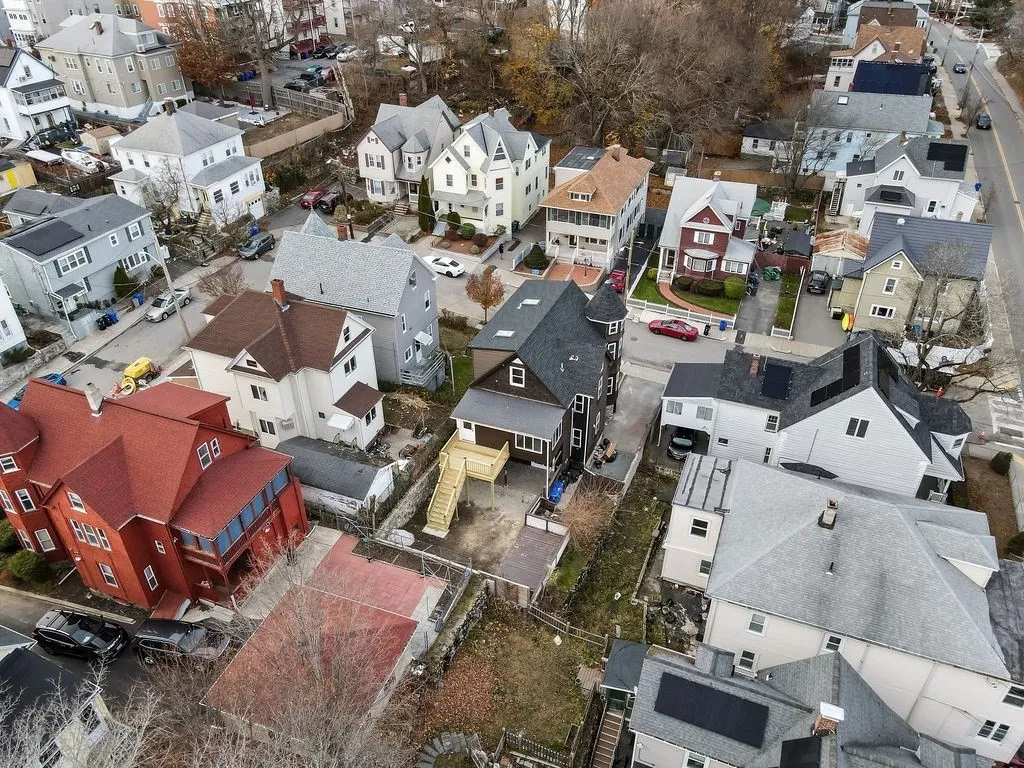 9-11 Knollin St, Malden