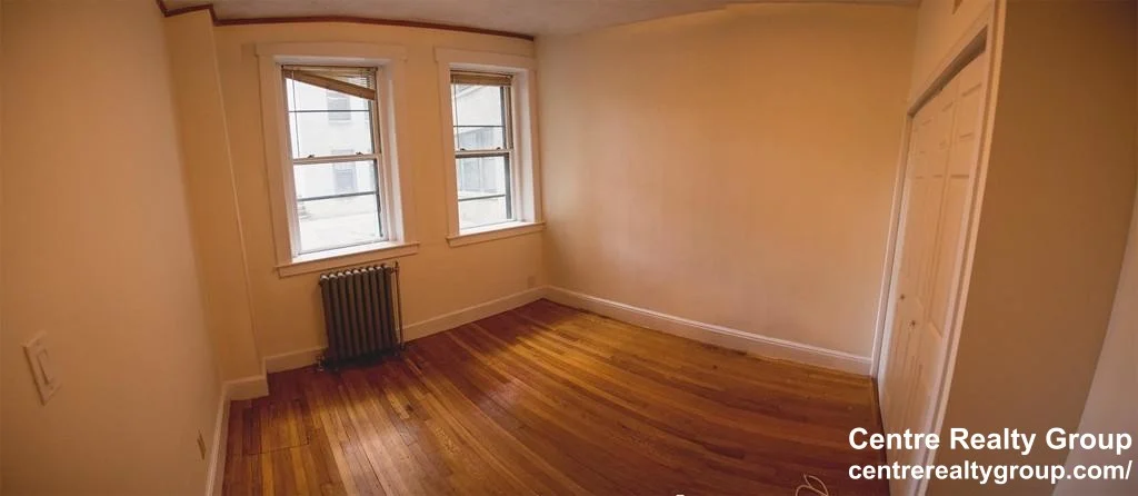 2003 Commonwealth Ave, Brighton