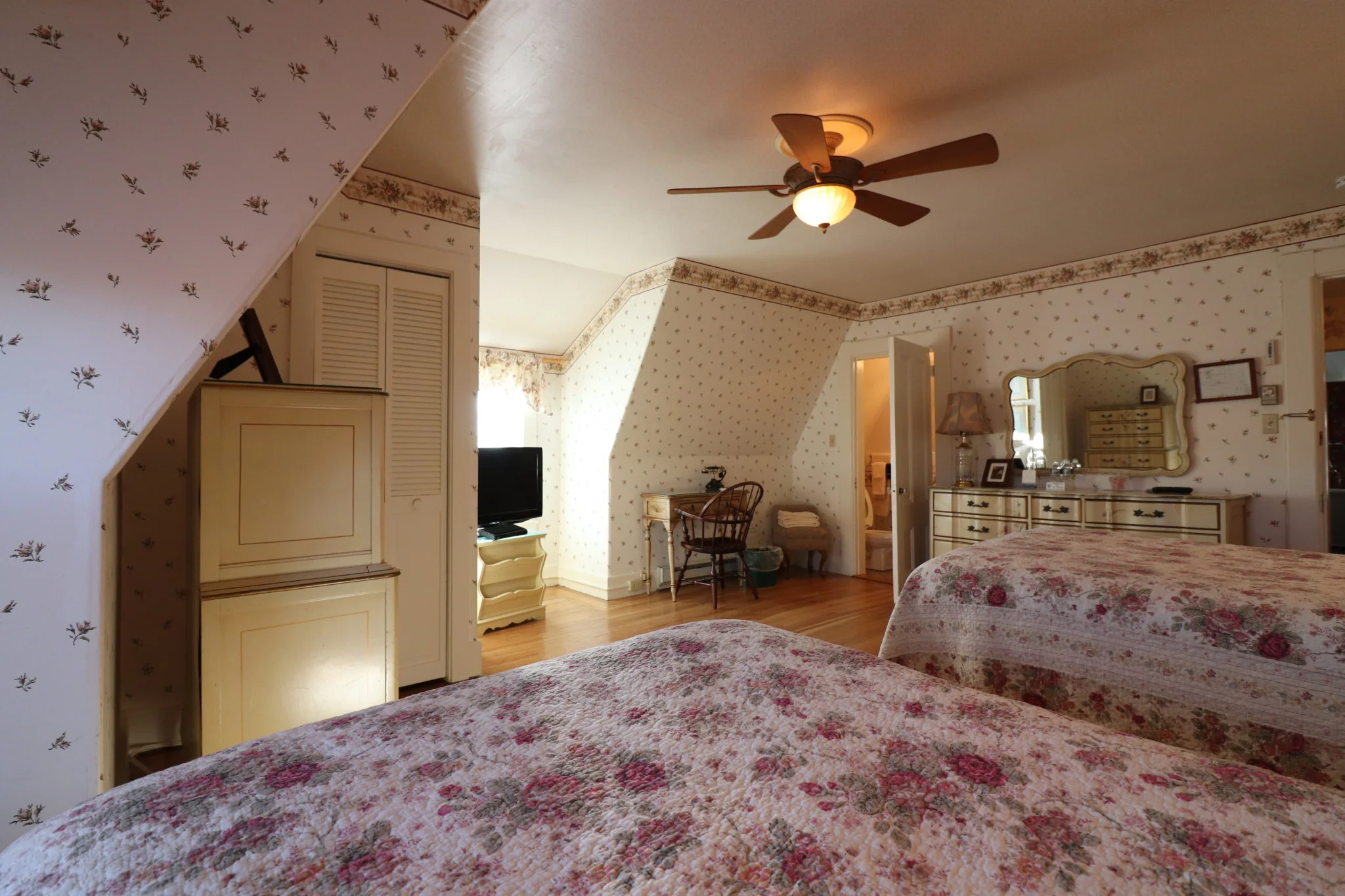 83 Longwood Ave, Coolidge Corner