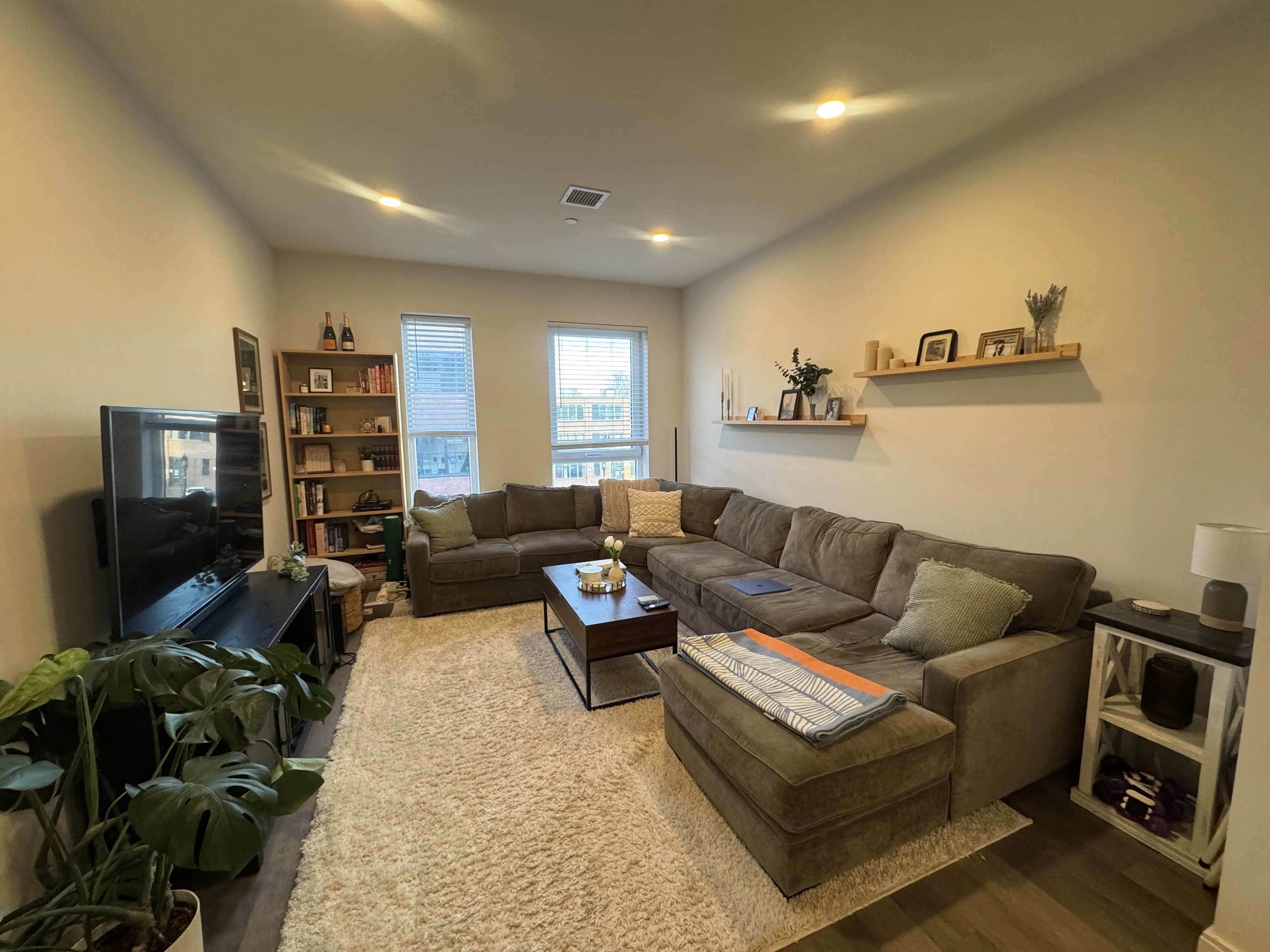 959 Dorchester Ave, Dorchester