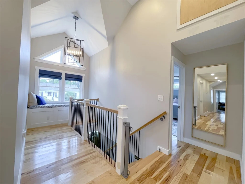 4 Pine Crest Rd, Braintree