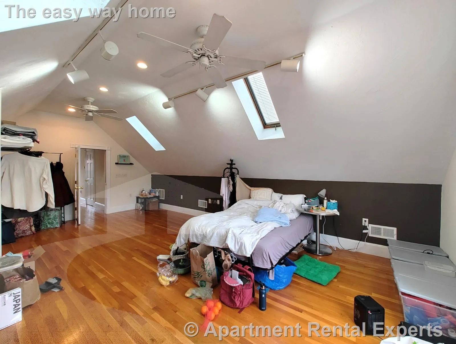 207 Boston Ave, Tufts