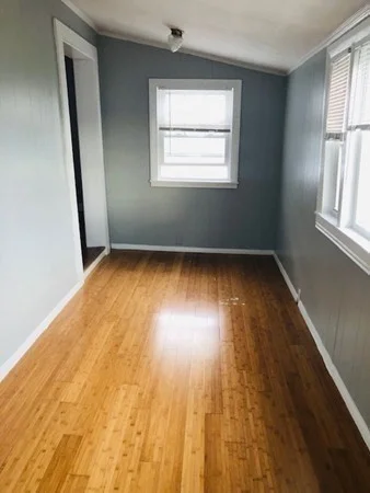 28 Gordon St, West Somerville