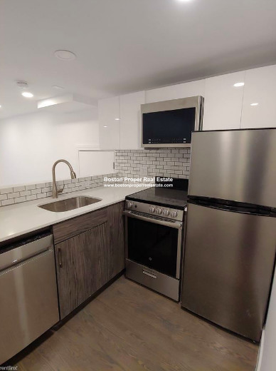 24 Phillips St, Beacon Hill