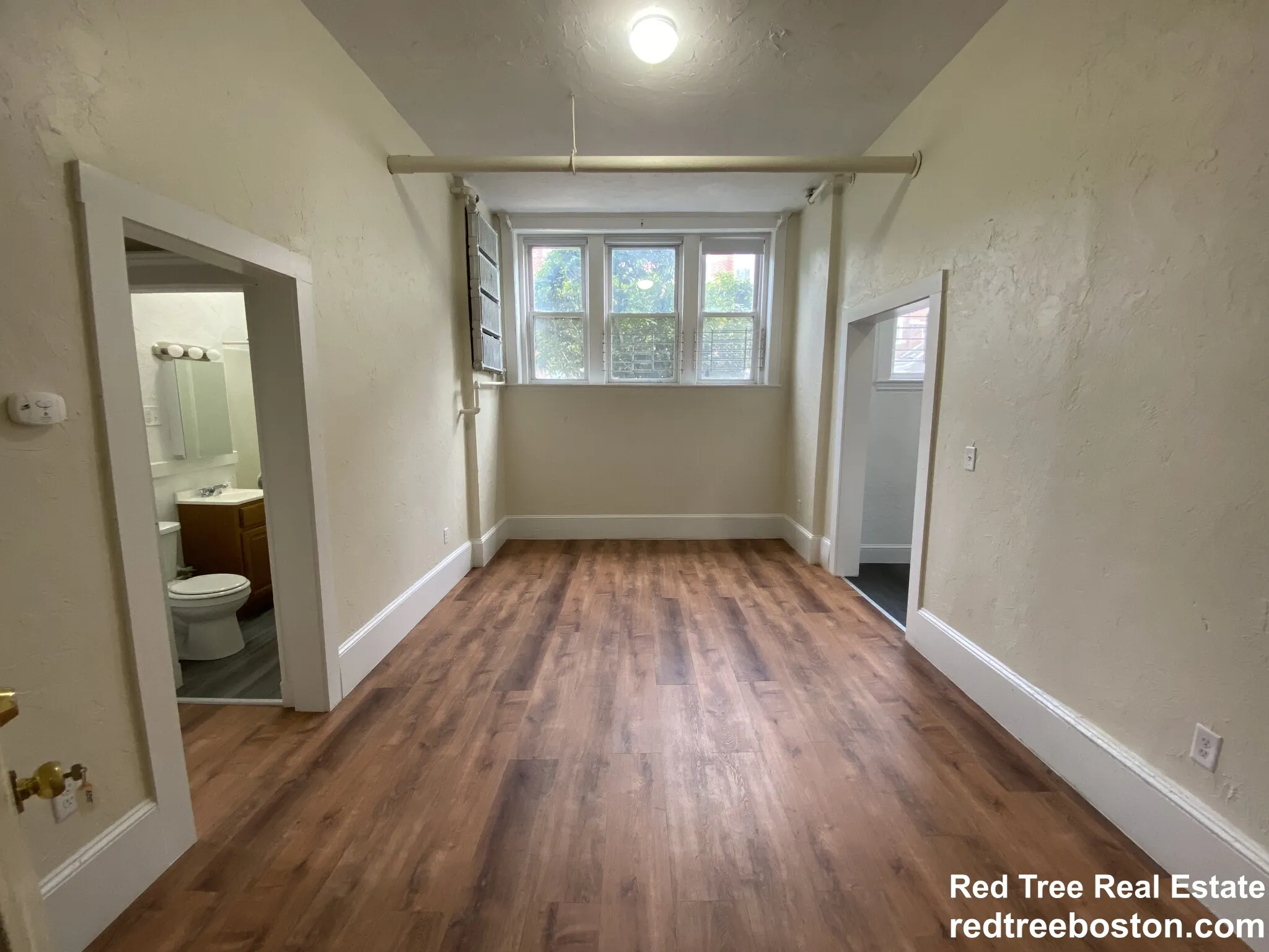 99 Brainerd Rd, Allston