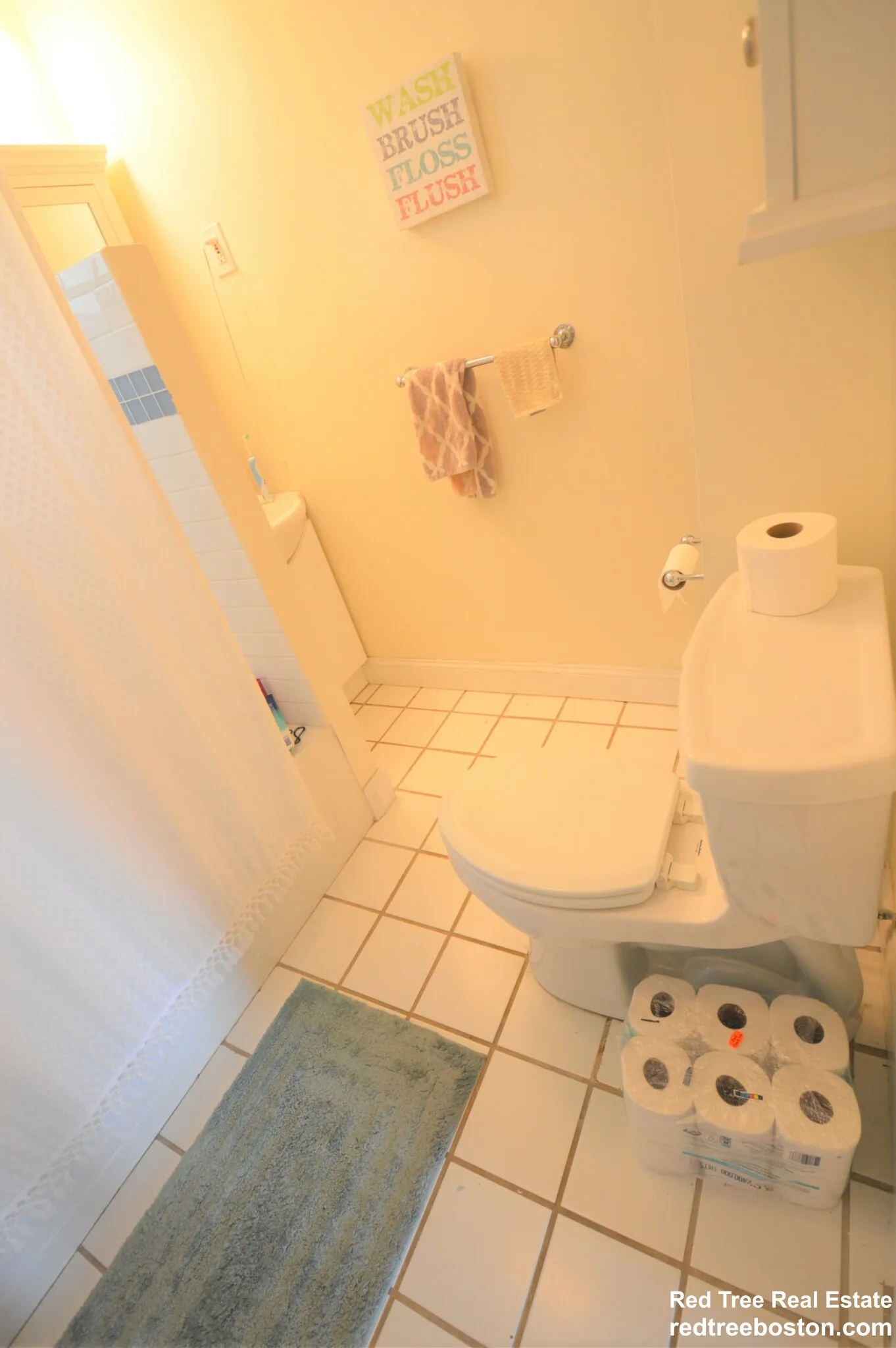 14 Breck Ave, Oak Square