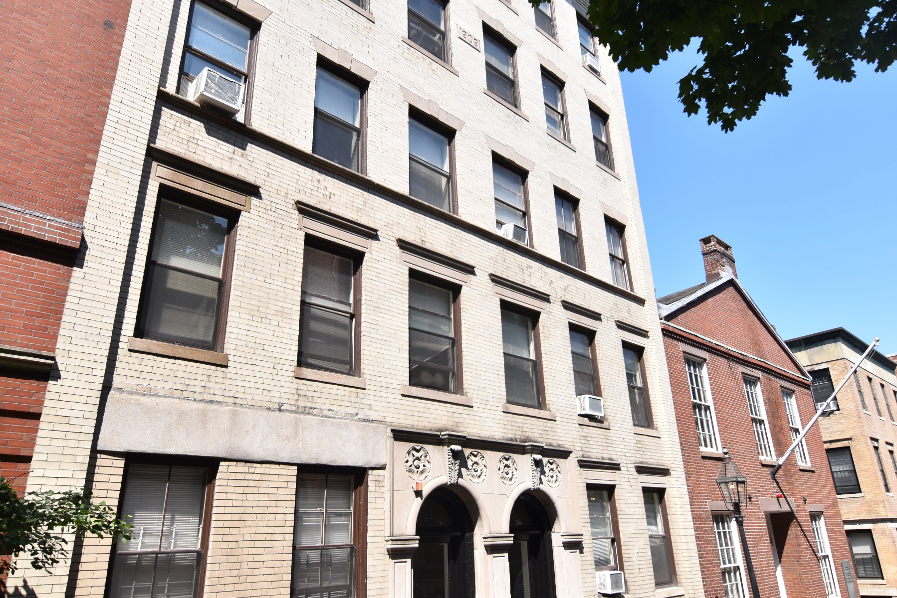 44 Joy St, Beacon Hill