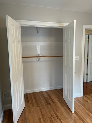 50 Pleasant St, Groton