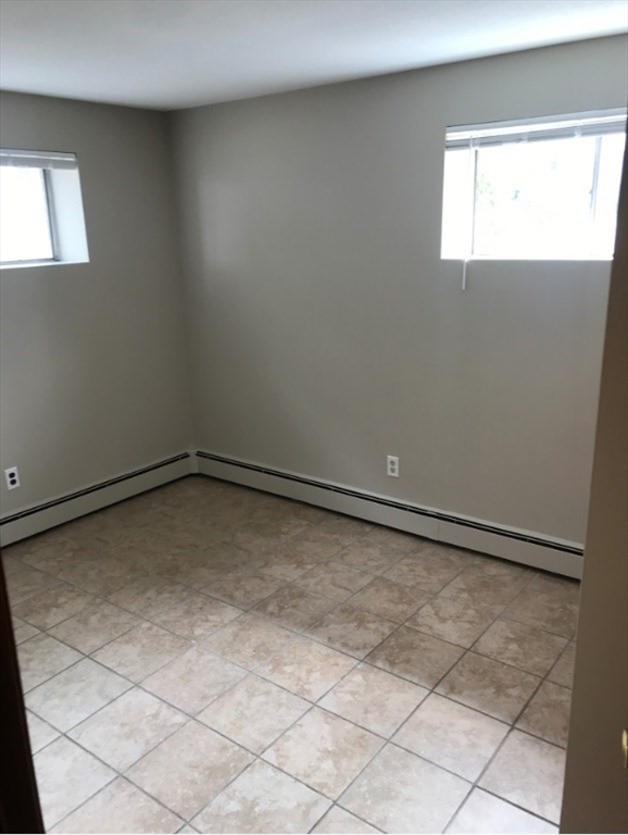 70-80 Harvard St, Banks Square