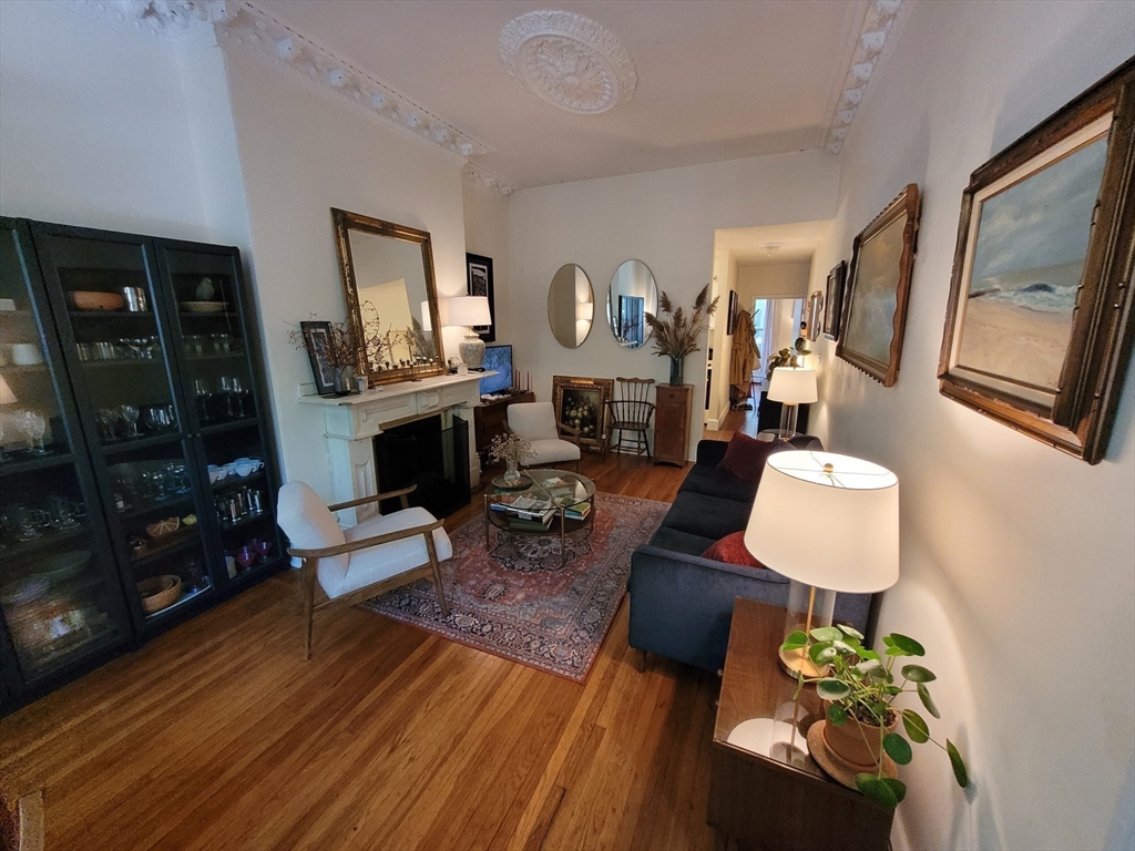 30 Holyoke St, South End