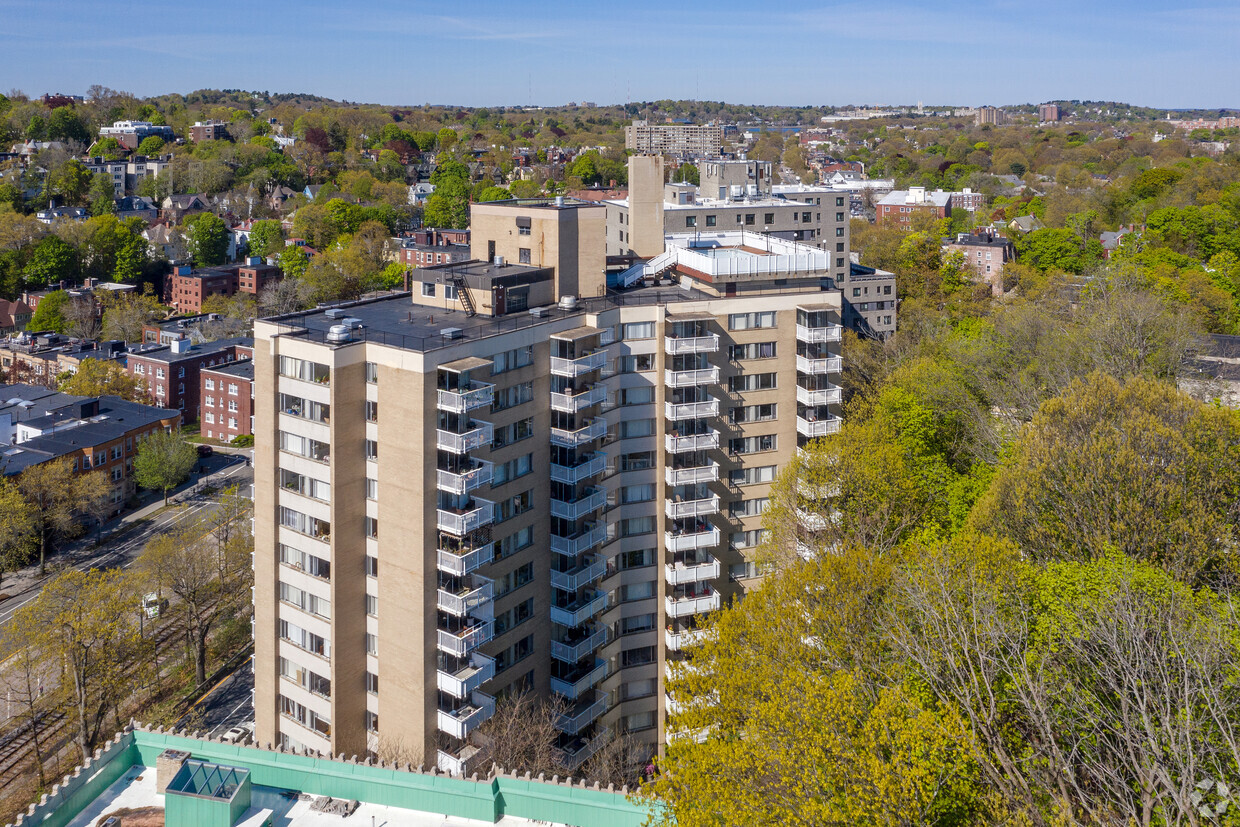 2 bed, 2 bath apartment for rent at 1530 Beacon St Unit 504, Washington Square