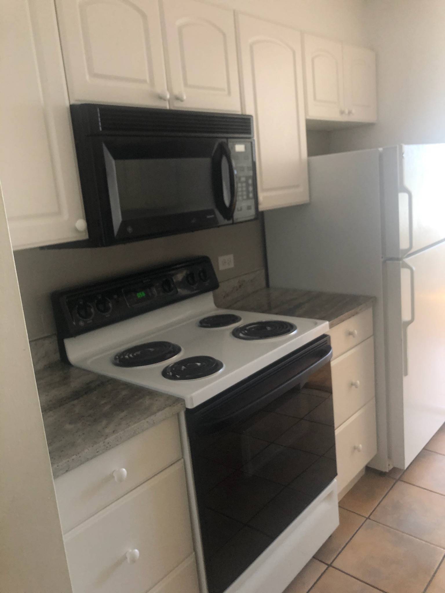2 bed, 2 bath apartment for rent at 1530 Beacon St Unit 504, Washington Square — photo 6 of 17
