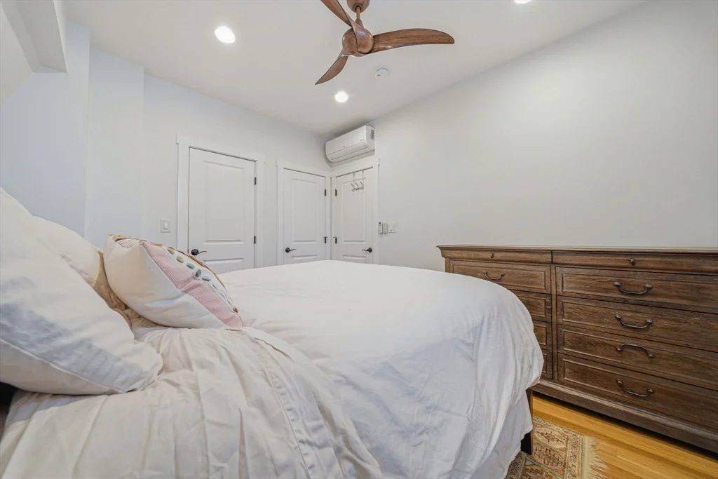 286 Beacon, Back Bay