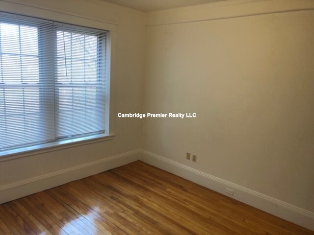 19 Garden St, Neighborhood Nine