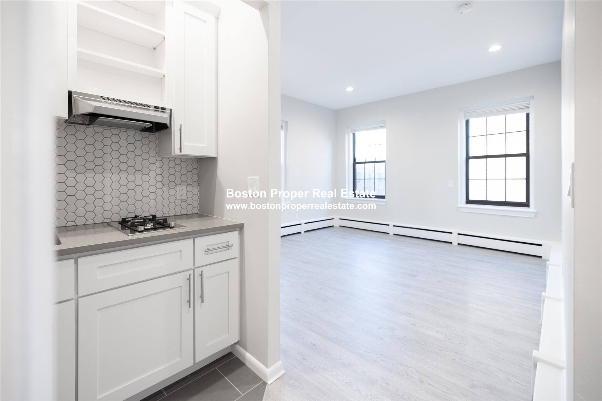 158 Saint Botolph St, Back Bay