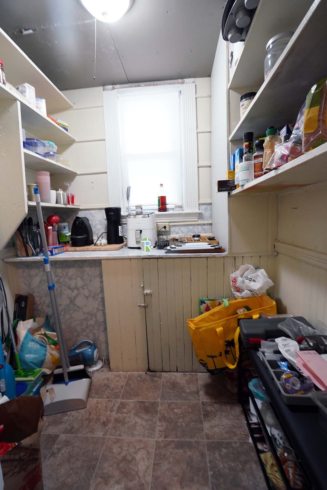 25 Linden St, Allston