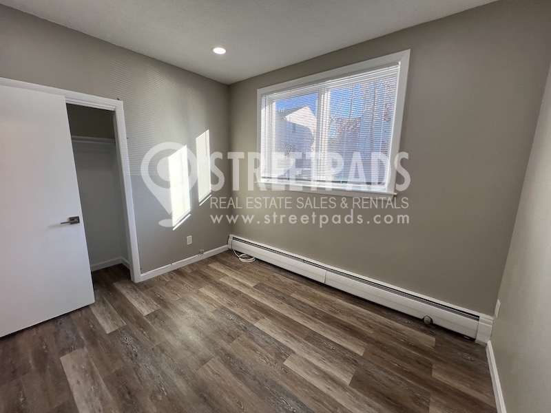 50 Evergreen St, Jamaica Plain