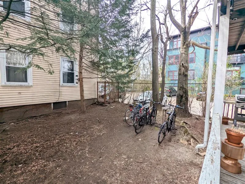392 Washington St, Ward Two