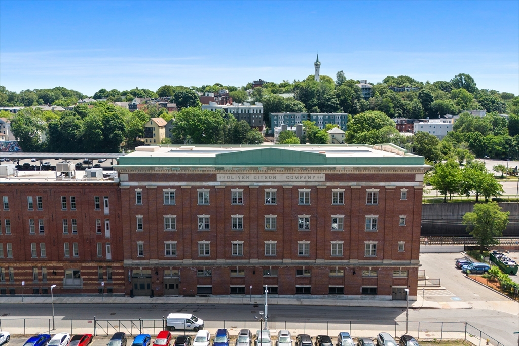 166 Ter, Mission Hill