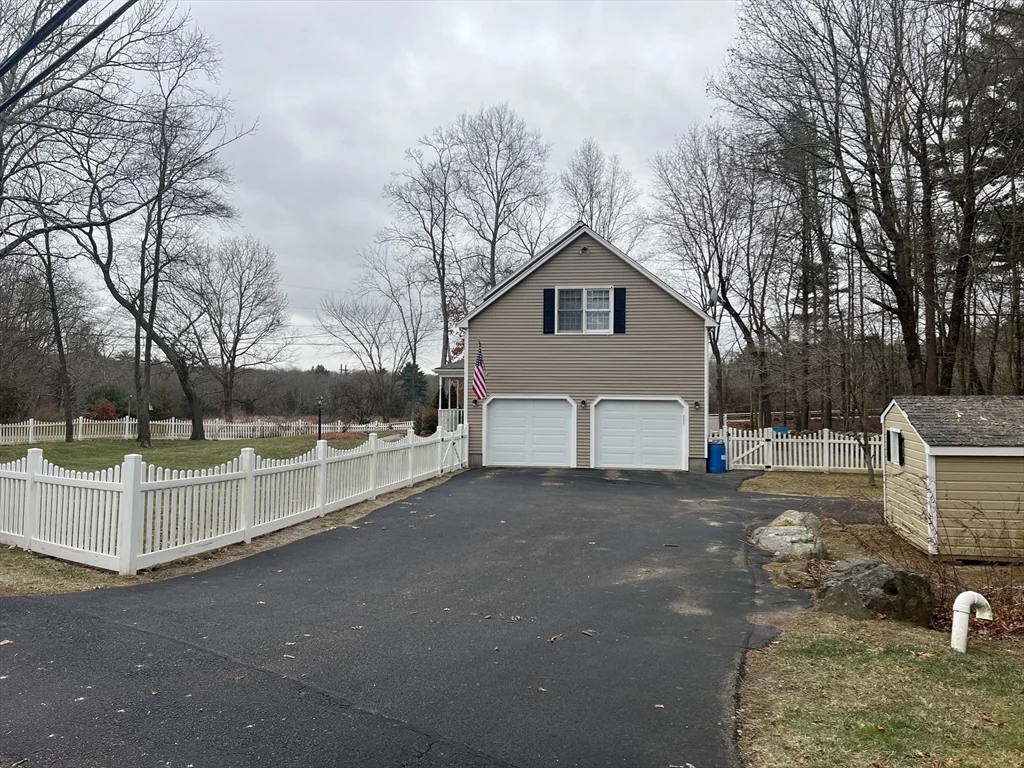 1565 West St, Wrentham