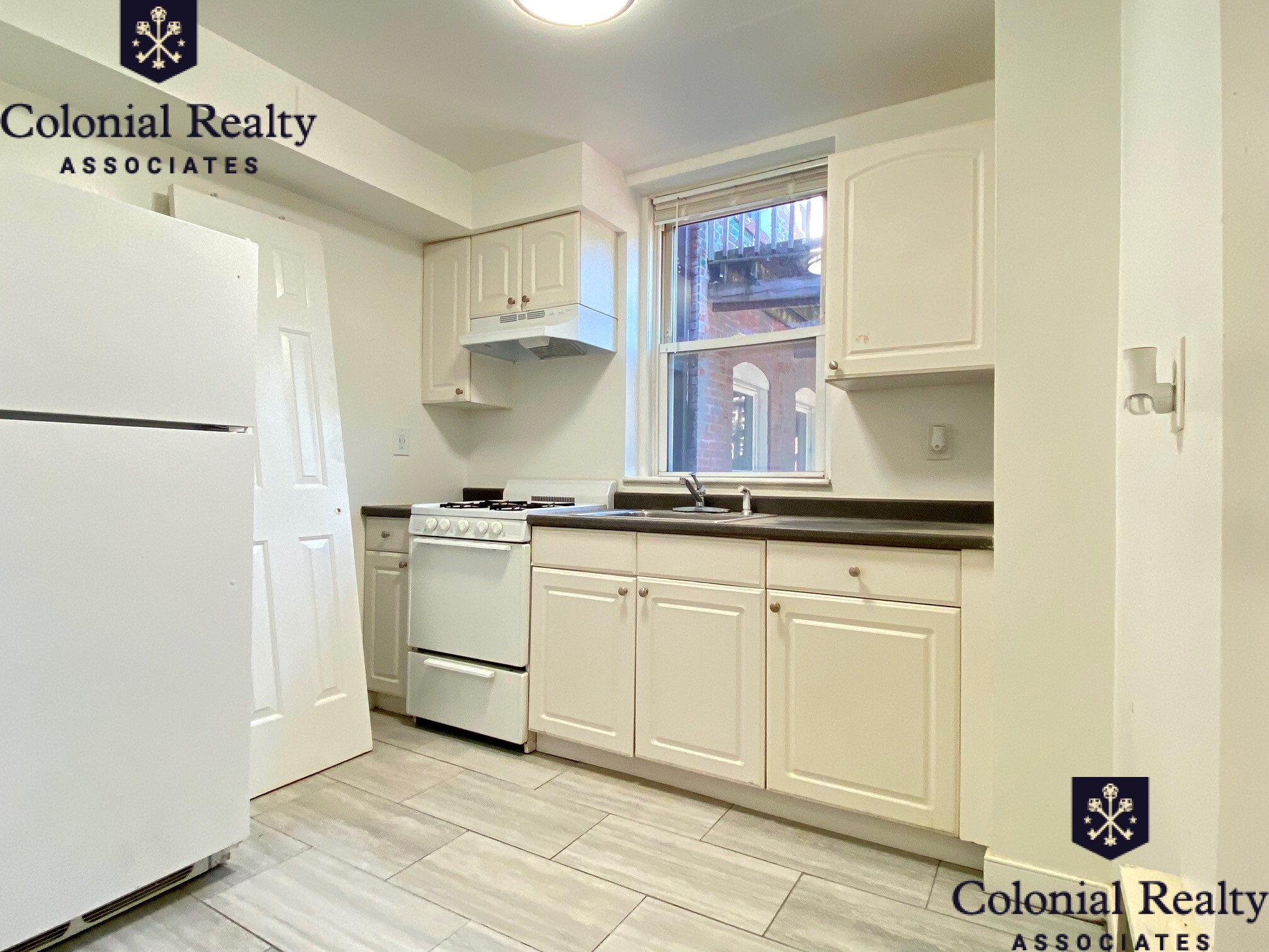 77 Brighton Ave, Allston