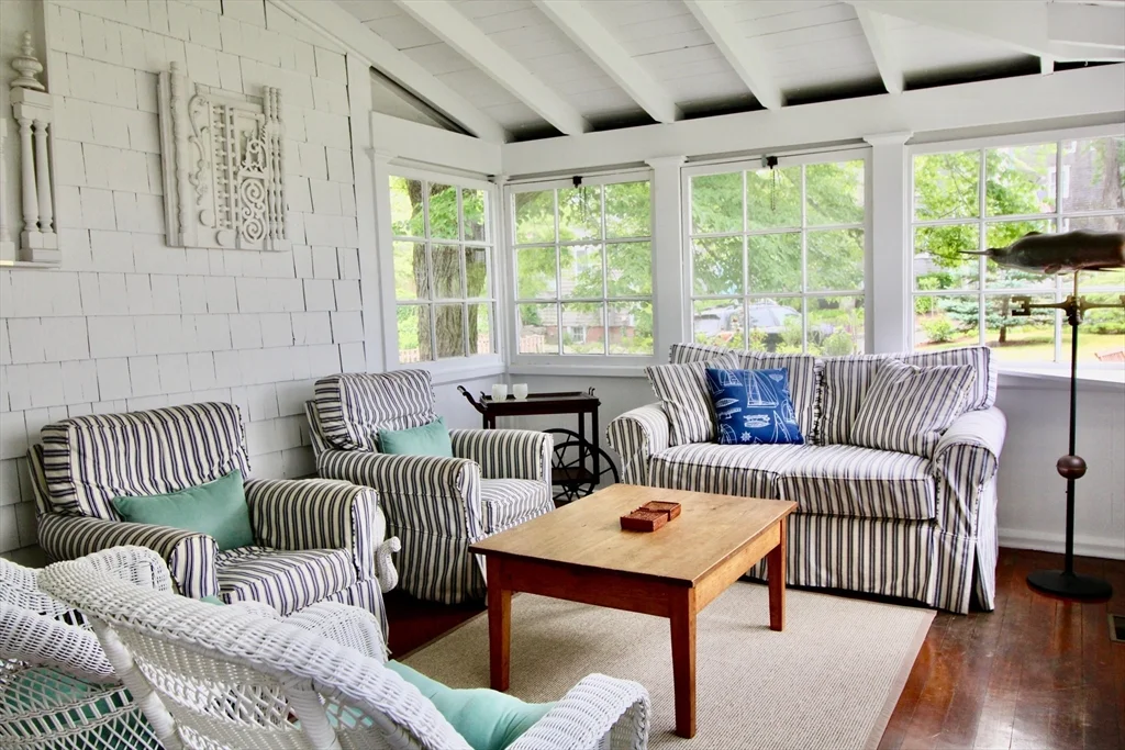 4 Traders Ln, Nantucket