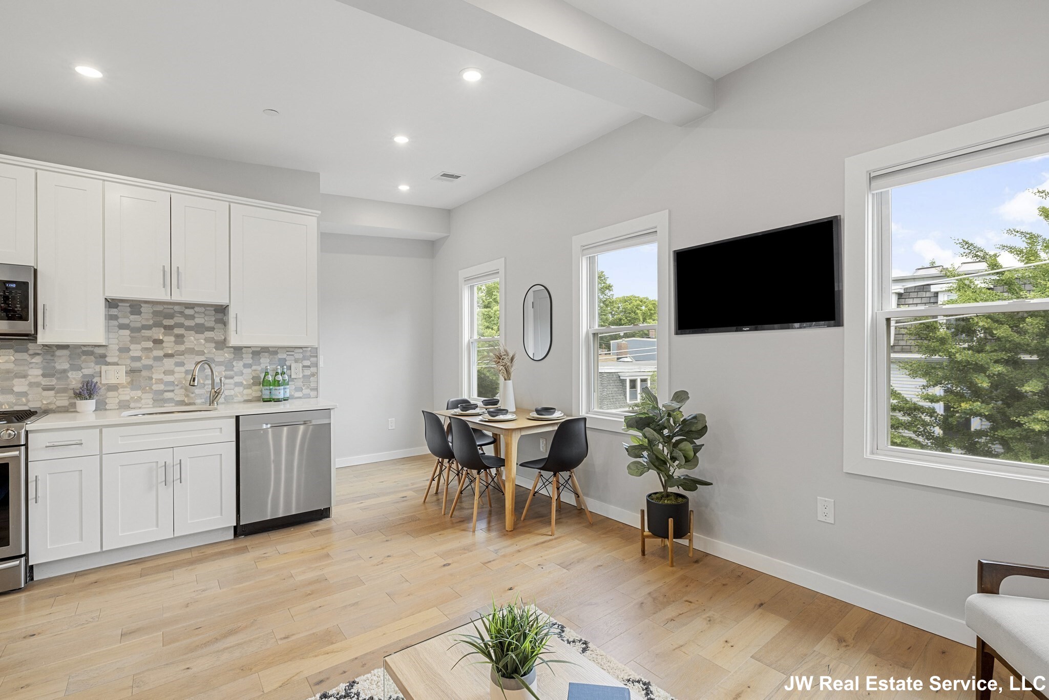 338 Hurley St, East Cambridge