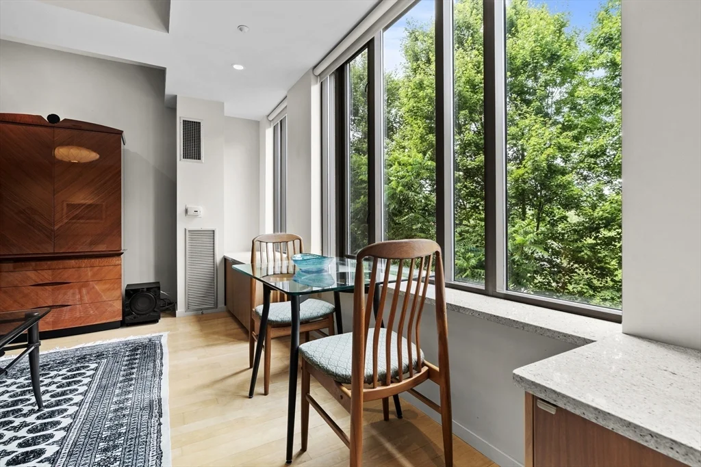 1313 Washington St, South End