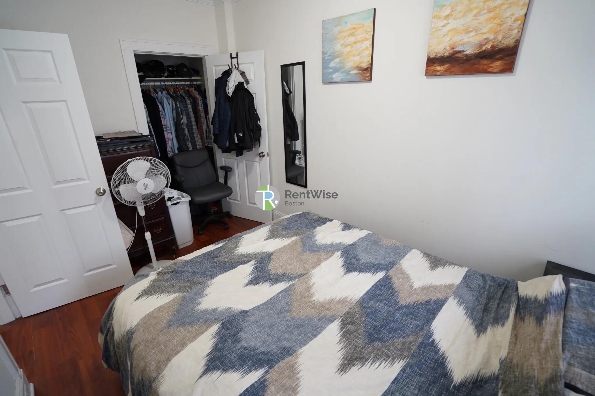 230 Walnut St, Newtonville