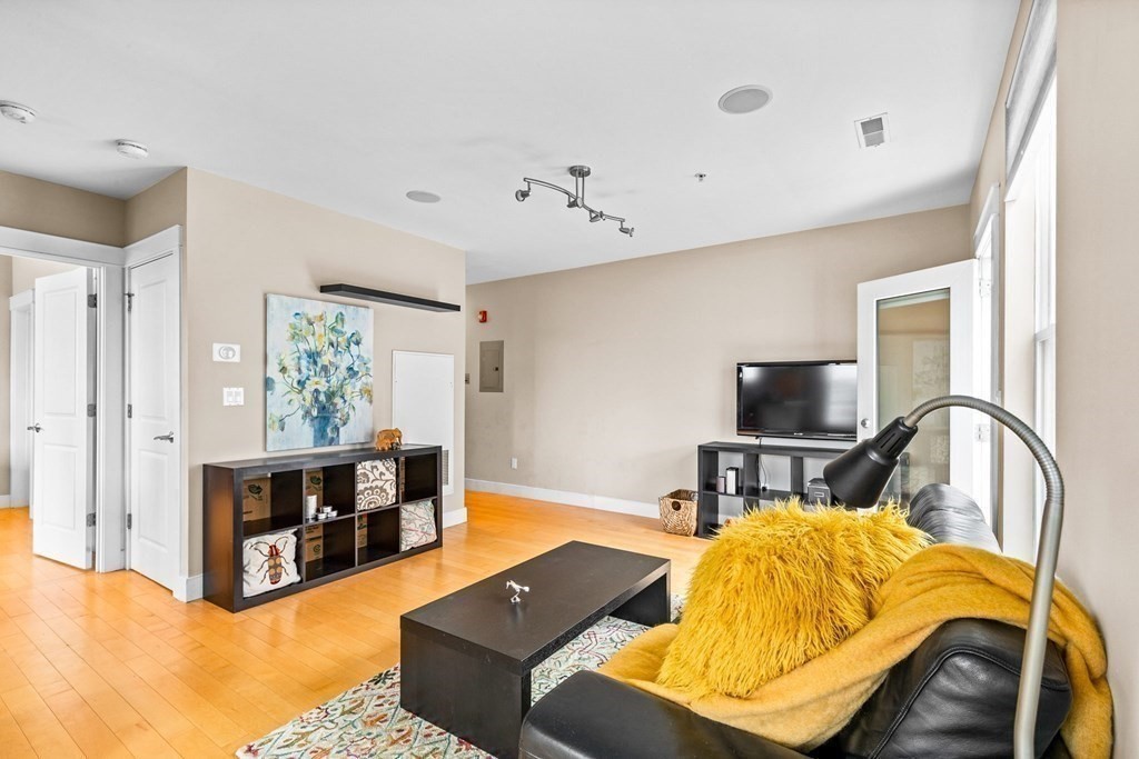 1 bed, 1 bath apartment for rent at 29 Wheeler St Unit 212, North Cambridge
