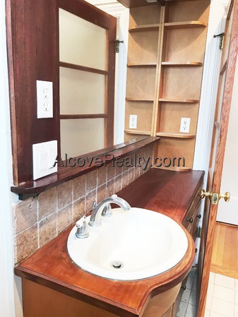 1 bed, 1 bath apartment for rent at 56 Concord Ave Unit 34, Observatory Hill — photo 11 of 14