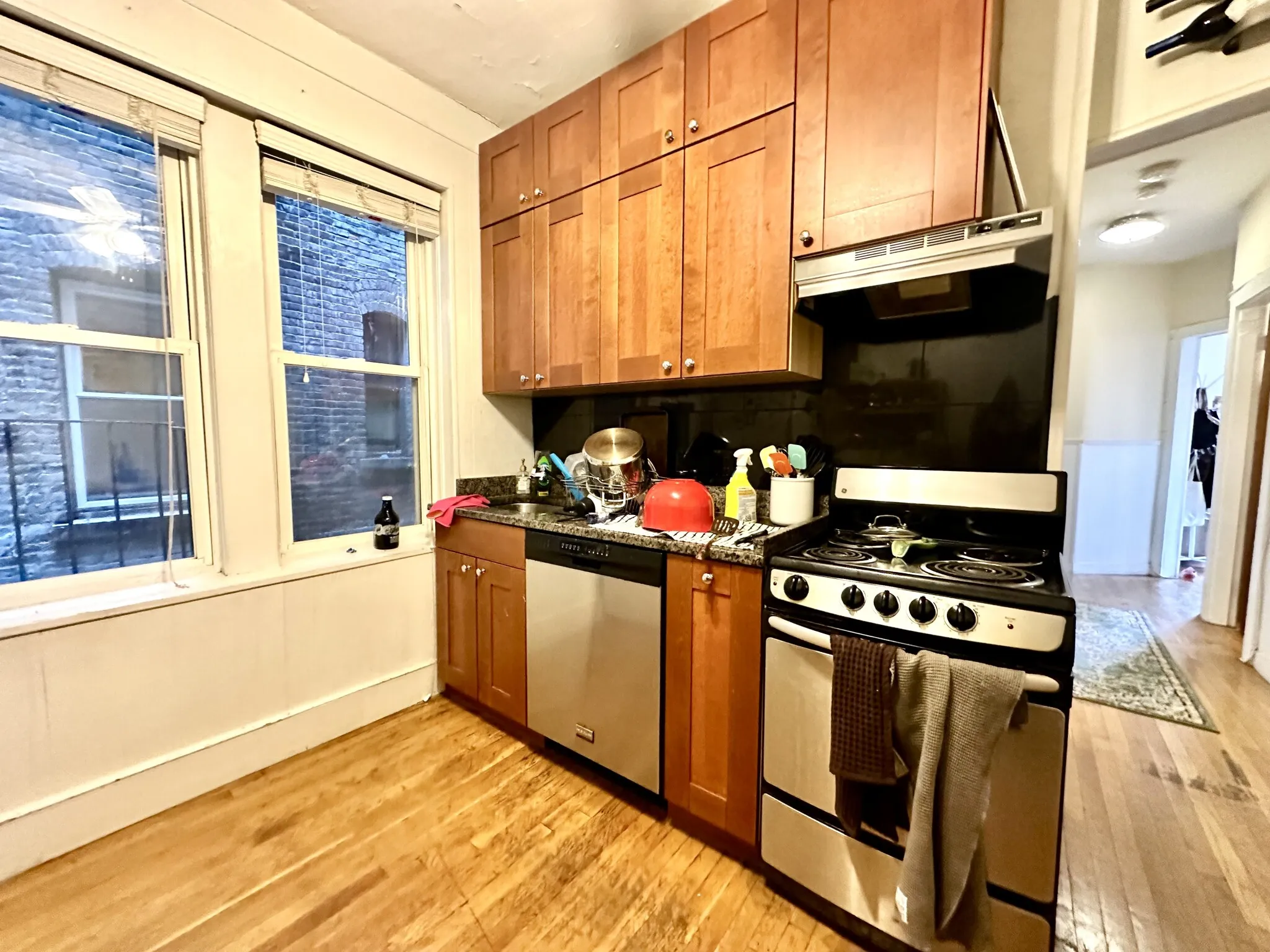 108 Myrtle St, Beacon Hill