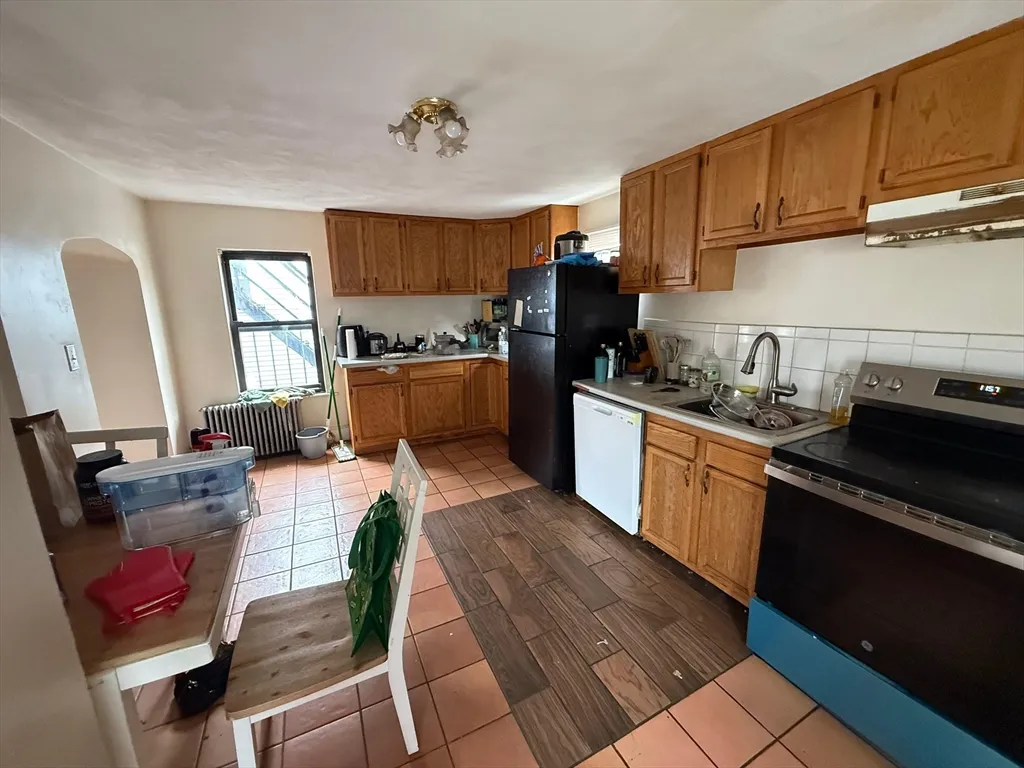 48 Allston St, Allston