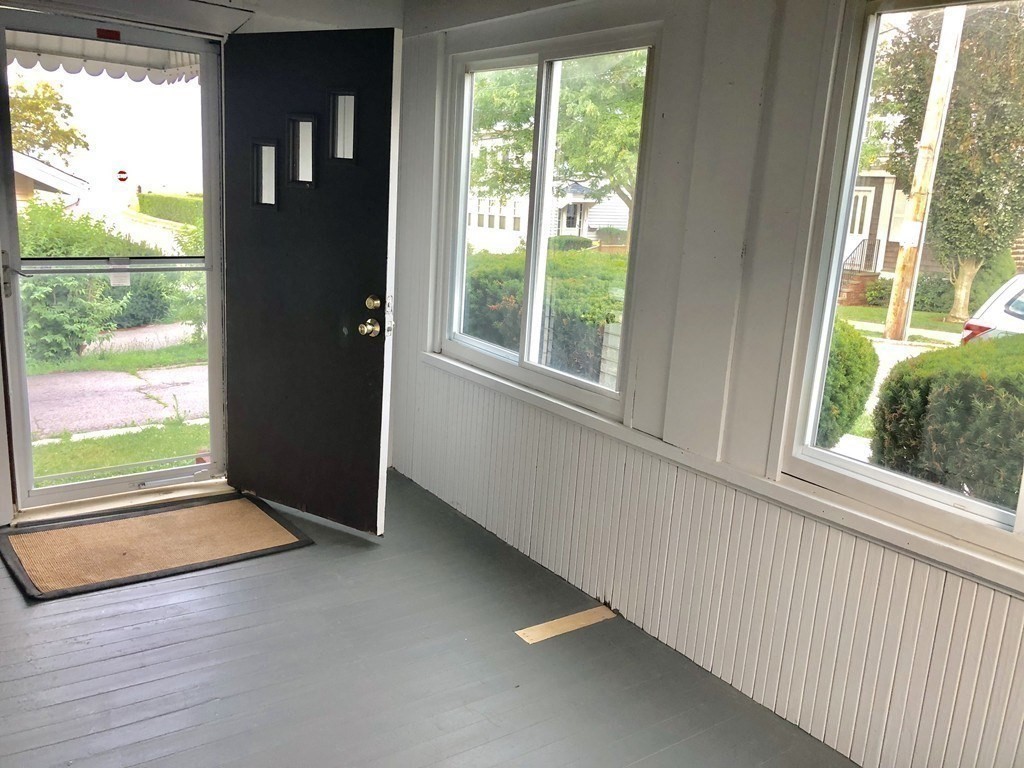 34 Carle Rd, North Quincy