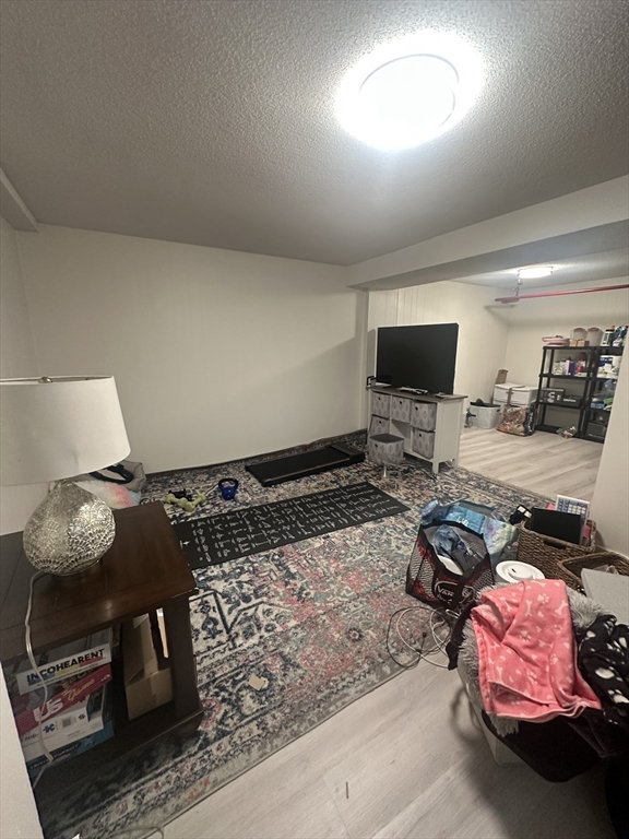 324 Lexington St, Watertown