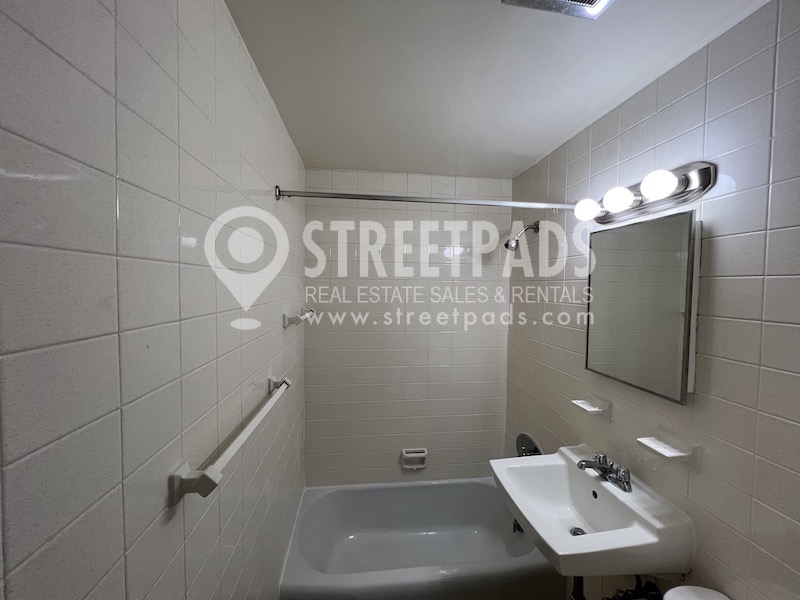 1315 Commonwealth Ave, Allston